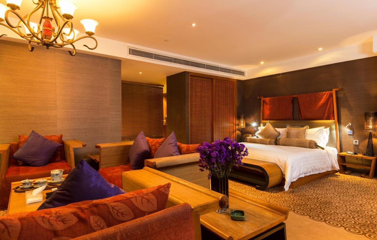 Christian'S Hotel Luoyang Лоян Екстер'єр фото