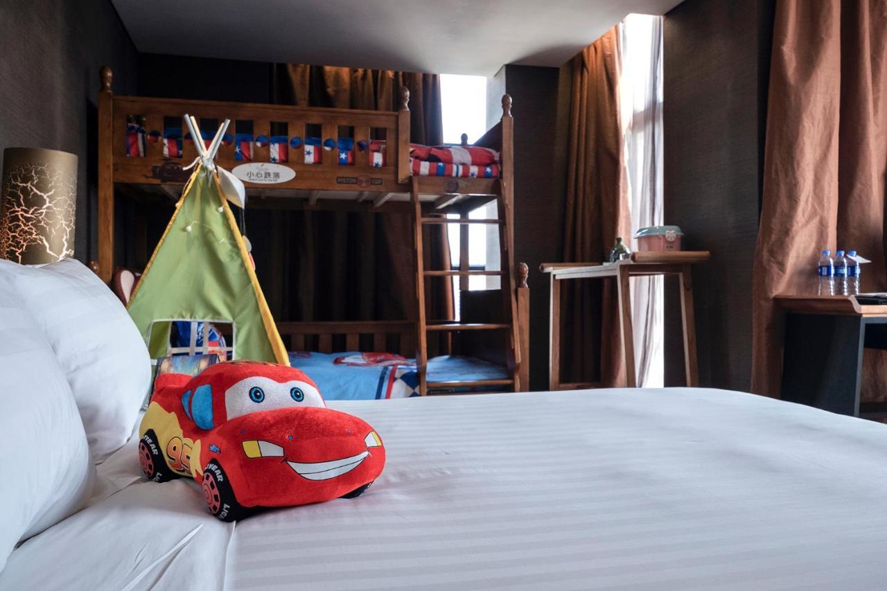 Christian'S Hotel Luoyang Лоян Екстер'єр фото