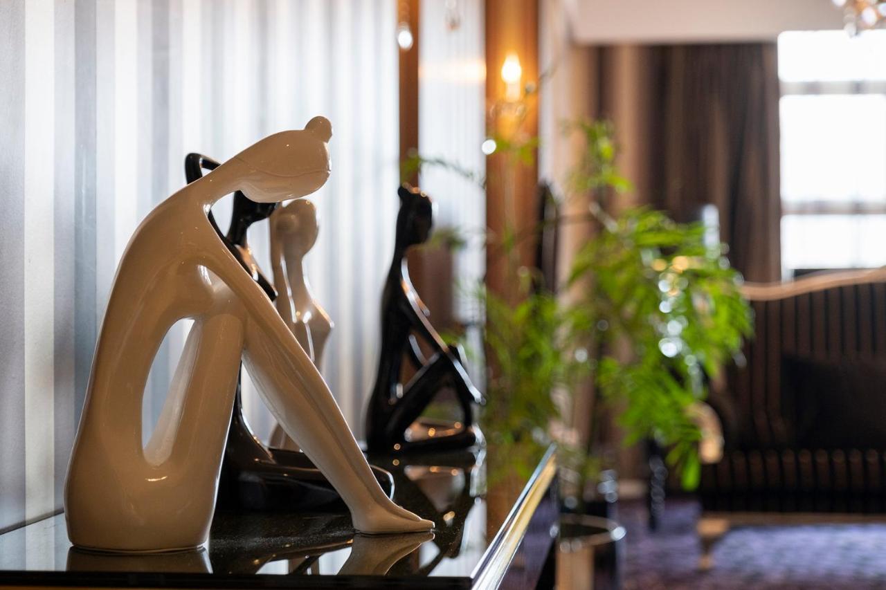 Christian'S Hotel Luoyang Лоян Екстер'єр фото